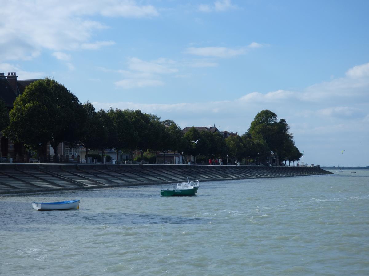Le Vrai Paradis Panzió Estréboeuf Kültér fotó